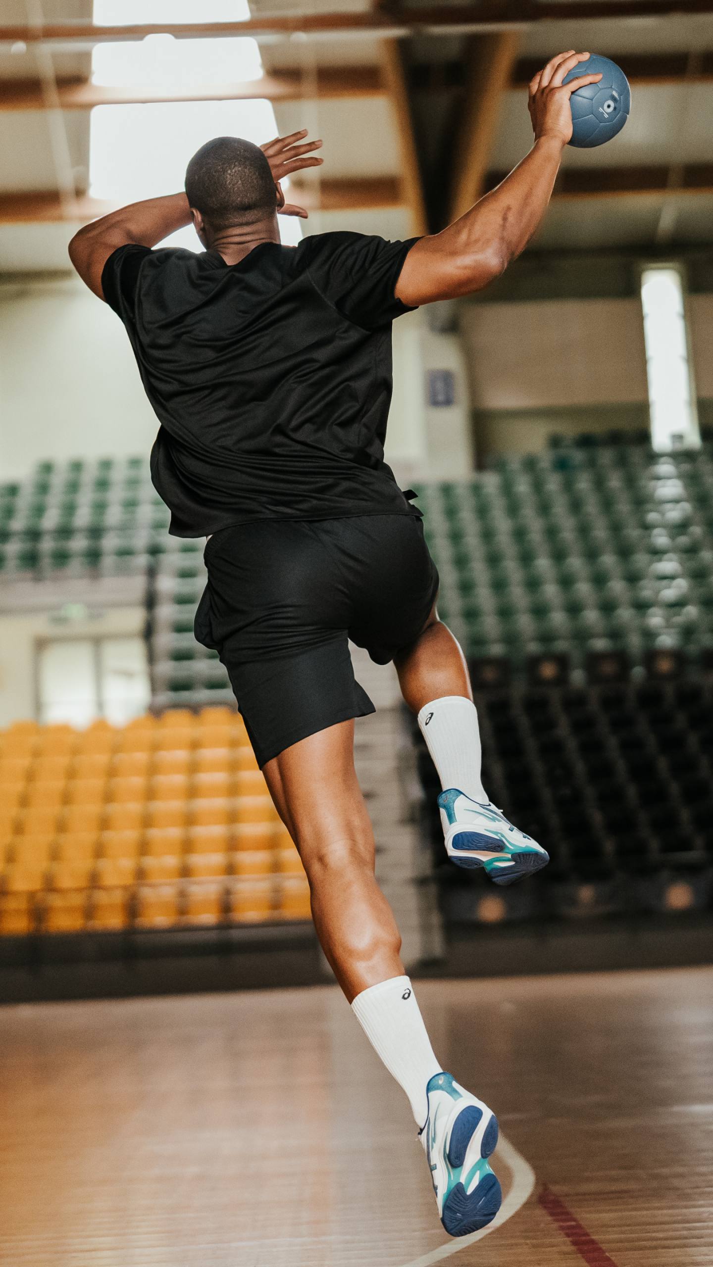 asics-handball-1